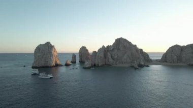 Cabo San Lucas sinematik gün batımı manzarası