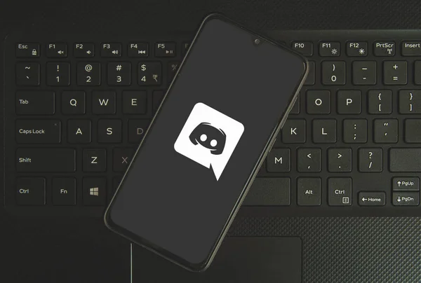 Discord Una Plataforma Mensajería Instantánea Los Usuarios Comunican Con Llamadas — Foto de Stock