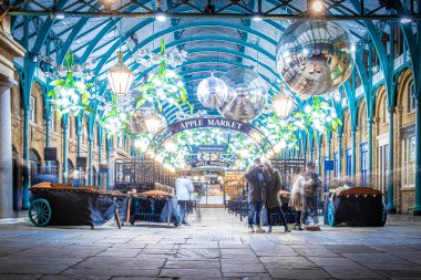 Noel zamanı Londra 'da elma pazarı