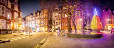 Londra, Mayfair 'de Noel ağacı