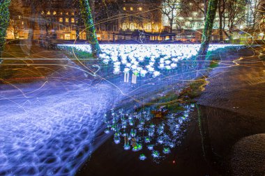 Londra 'da Noel ışıkları ve dekorasyonları.