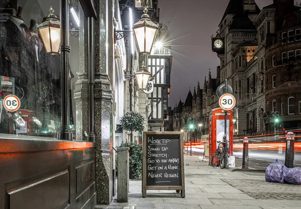 英国伦敦的红色电话亭 — 图库照片