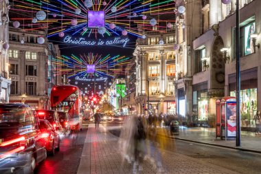 Londra 'nın merkezinde Noel ışıkları