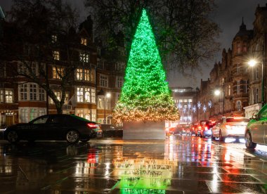 Mayfair, Londra 'da Noel ağacı