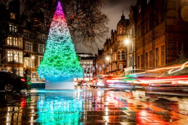 Mayfair, Londra 'da Noel ağacı