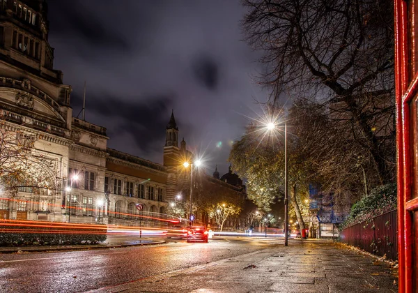 Traffico Notturno Kensington Londra — Foto Stock