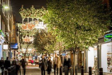 Londra 'da Noel zamanında yedi kez aranır.