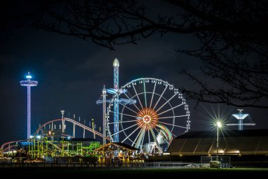 Hyde Park, Londra 'da Noel Panayırı