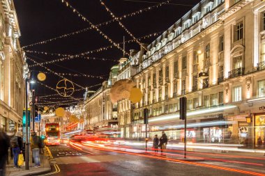 Londra, İngiltere 'de Noel ışıkları