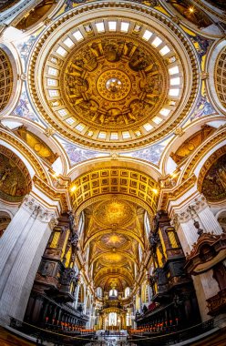 Londra, İngiltere, İngiltere 'deki Saint Paul katedralinin iç manzarası.