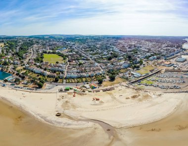 Low tide at the isle of Wight, Ryde clipart