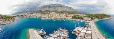 Hırvatistan 'ın Makarska kentinin güzel maliyeti