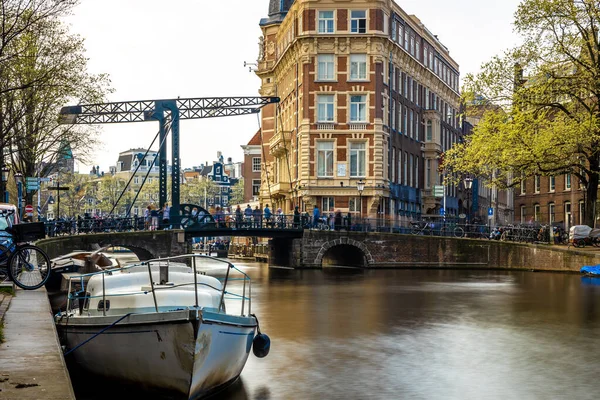Hliníkový Most Amsterdamu Nizozemsko — Stock fotografie