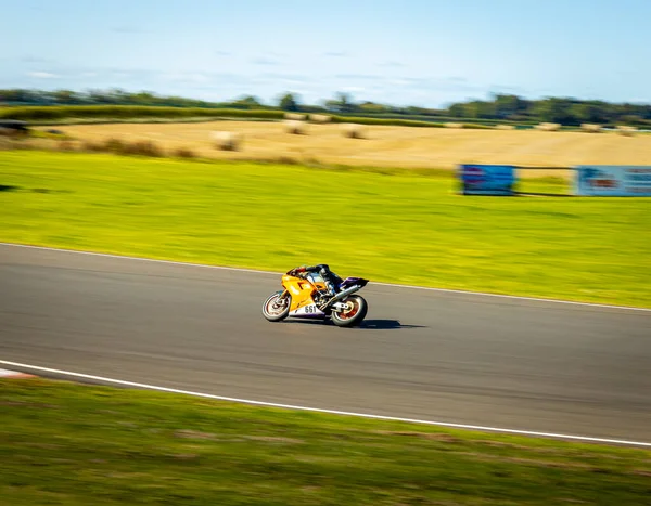 Moto Racing Anglické Krajině Velká Británie — Stock fotografie