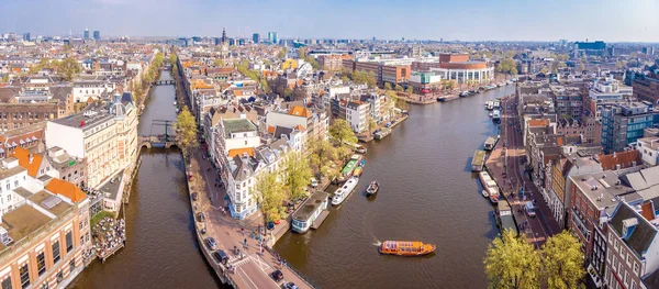 Річка Амстел Амстердамі Нідерланди — стокове фото