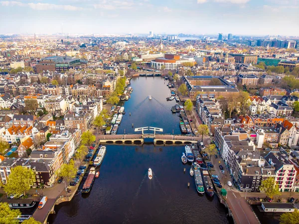 Κοκαλιάρα Γέφυρα Πρωί Στο Άμστερνταμ Ολλανδία — Φωτογραφία Αρχείου