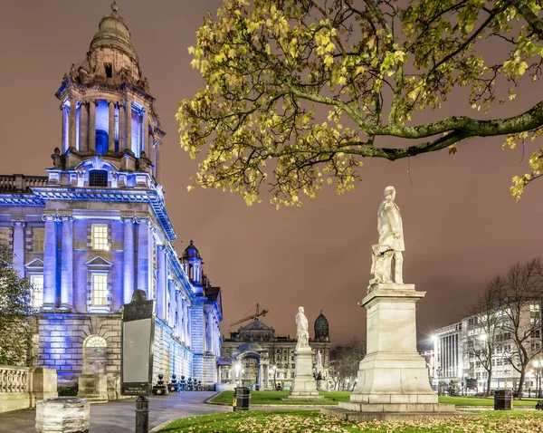 Ayuntamiento Belfast Noche Reino Unido —  Fotos de Stock