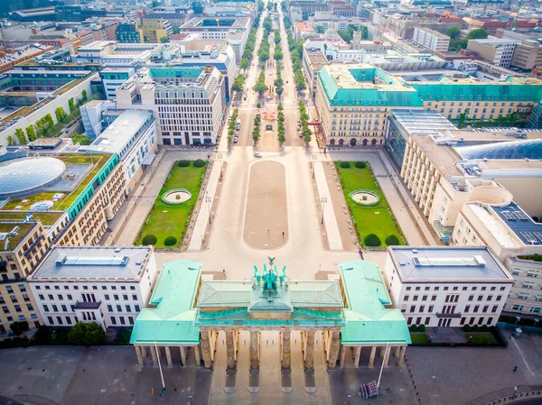 Brandenburgi Kapu Nyári Napfelkelte Után Berlin — Stock Fotó