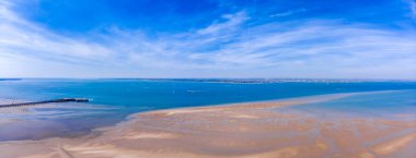 Low tide at the isle of Wight, Ryde clipart