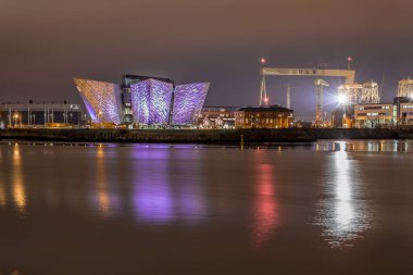Titanic Belfast Geceleyin