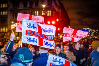 Londra 'daki Meclis Meydanı' nda Brexit kutlaması