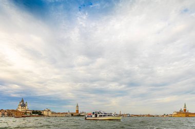 Campanile di San Marco Venedik, İtalya 'da güneşli bir günde