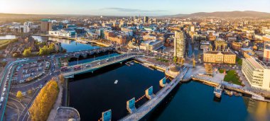 Sonbaharda Belfast 'ın hava manzarası