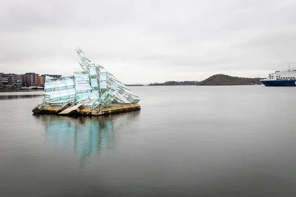 Kunstobjekt Oslofjord Norwegen — Stockfoto