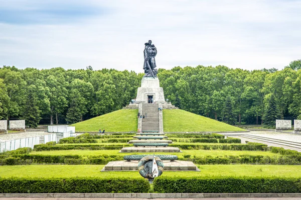 Sovětský Park Treptow Východním Berlíně — Stock fotografie