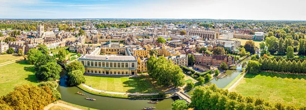 イギリス ケンブリッジの空中写真 — ストック写真