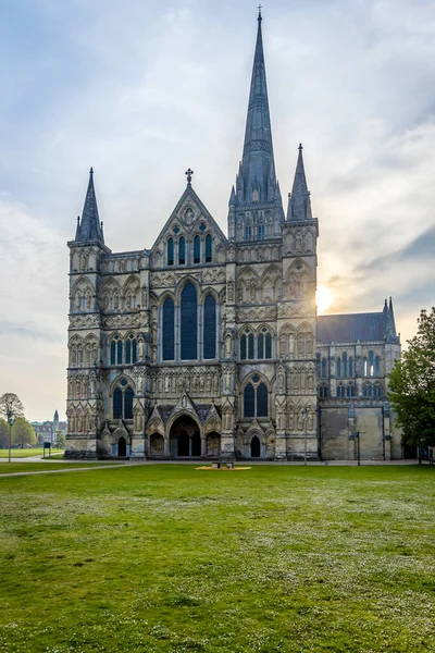 Salisbury Cathedral Sunny Day — Stock Photo, Image