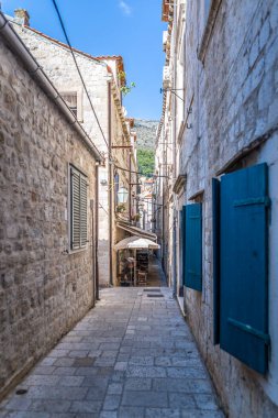 Hırvatistan 'da yaz aylarında Dubrovnik' in eski kent manzarası