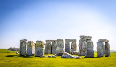 Yazın Stonehenge manzarası, İngiltere