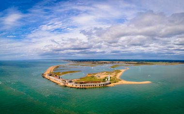 Solent Şırıngalarının hava panoramik görüntüsü, İngiltere