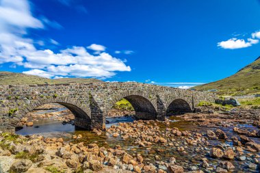 İskoçya, İngiltere 'deki Skye Adası' ndaki Sligachan Köprüsü