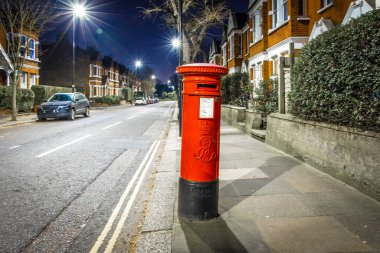 Gece vakti Chiswick banliyösü, Londra