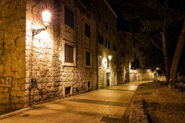 Hırvatistan 'da gece yarısı bölünme manzarası