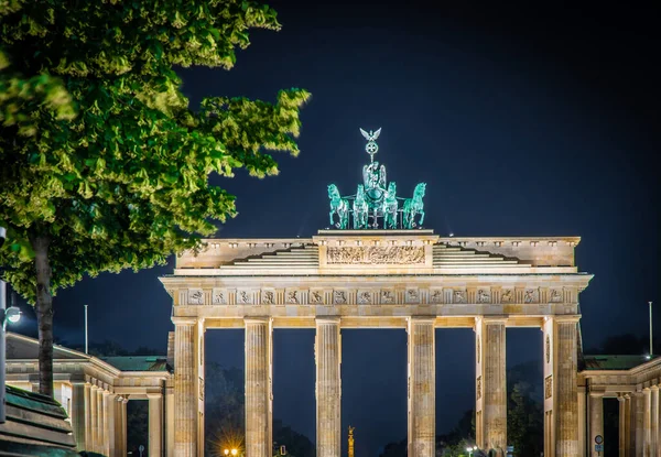 Brandenburger Tor Der Sommerdämmerung Berlin — Stockfoto