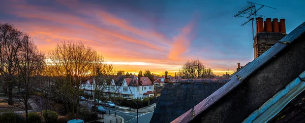 Soluppgång Londonförorten England Storbritannien — Stockfoto