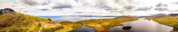 Légi Kilátás Storr Sziklás Domb Trotternish Félszigeten Skye Sziget Skóciában — Stock Fotó