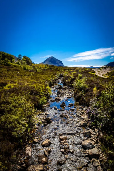 Pohled Cuillin Kopce Řadu Skalnatých Hor Nachází Ostrově Skye Skotsku — Stock fotografie