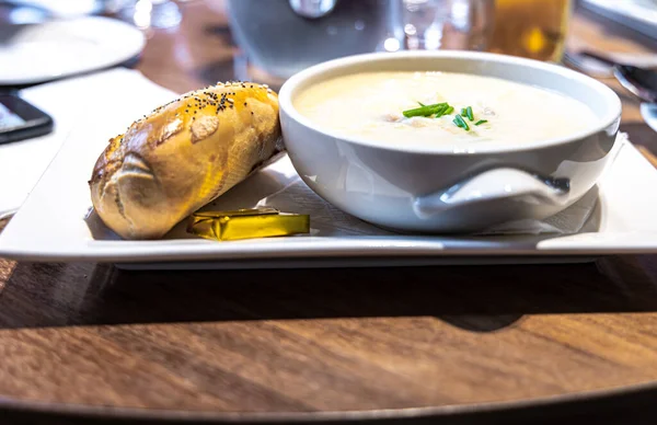 Traditional Scottish Cullen Skink as served in Highlands, UK — Stock Image Traditional Scottish Cullen Skink Served Highlands Stock Photo