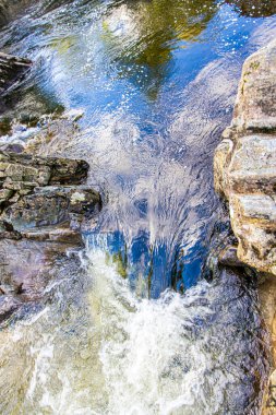 Ben Nevis 'in etrafında yürüyüş, Britanya Adaları' nın en yüksek dağı, İskoçya 'nın Highlands bölgesindeki Inverness-shire' da yer almaktadır.