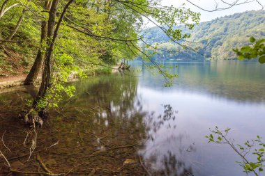 Hırvatistan 'da Plitvice göllerinin manzarası
