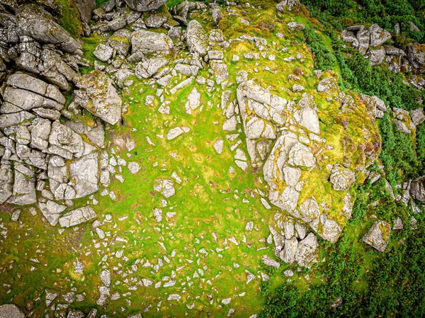 Widok Hound Tor Parku Narodowym Dartmoor Jest Rozległym Wrzosowiskiem Hrabstwie — Zdjęcie stockowe