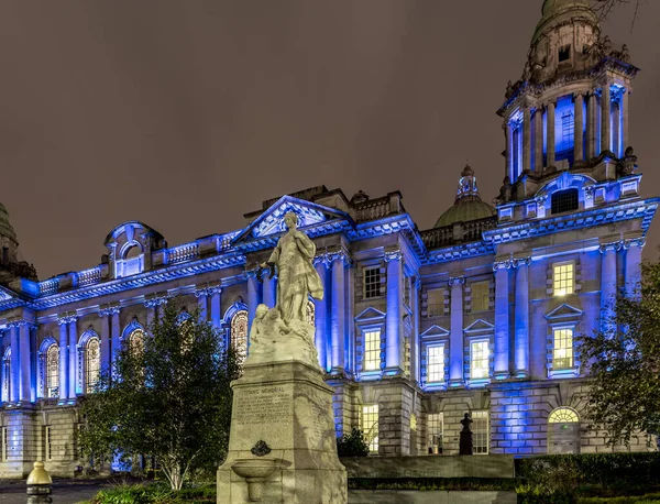 Belfast City Hall Noite Reino Unido — Fotografia de Stock