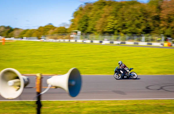 Moto Racing Het Engelse Platteland — Stockfoto