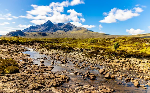 Long Exposure Zicht Cuillin Heuvels Een Bereik Van Rotsachtige Bergen — Stockfoto