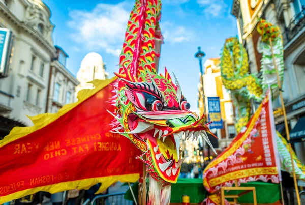 Танец Дракона Праздновании Китайского Нового Года Лондоне — стоковое фото