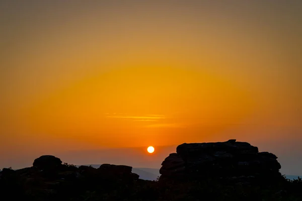 Vista Pôr Sol Dartmoor National Park Uma Vasta Charneca Condado — Fotografia de Stock